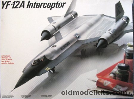 Testors 1/48 Lockheed YF-12A Interceptor, 588 plastic model kit